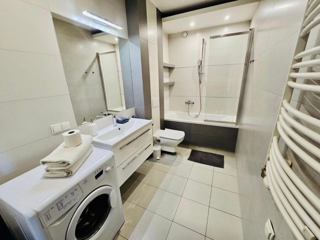 Apartament Z Widokiem Na Wawel W Centrum Miasta كراكوفيا المظهر الخارجي الصورة